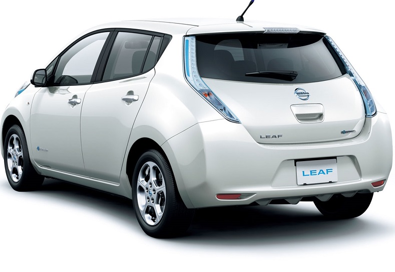 Leaf a 100%-ban elektromos élményautó