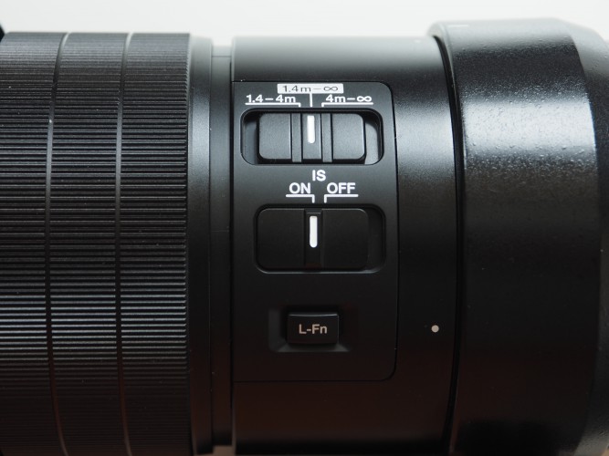 Olympus M.Zuiko ED 300 mm f/4 IS Pro