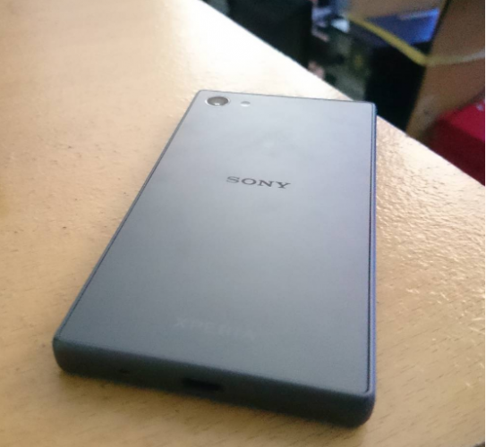 SonyXperiaZ5Compact2