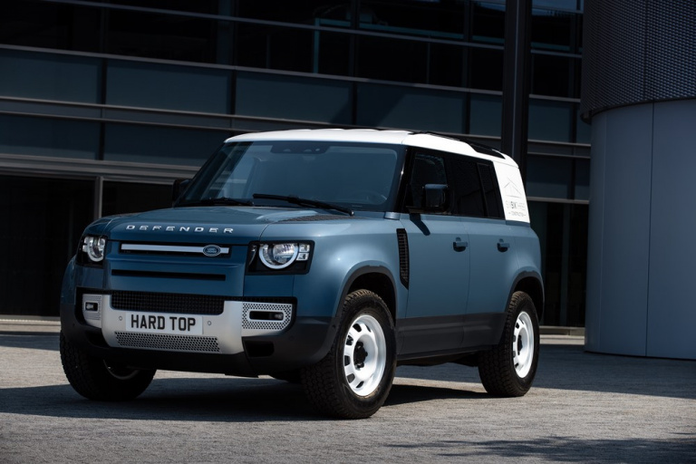 A LAND ROVER DEFENDER MUNKÁBA ÁLL: A MÚLTBAN MÁR HASZNÁLT ‘HARD TOP’ NÉVEN MUTATKOZIK BE A TÍPUS ÚJ HASZONJÁRMŰ VÁLTOZATA