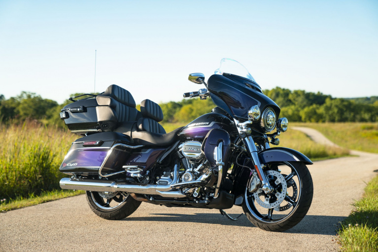 Leleplezték a 2021-es Harley-Davidson modelleket