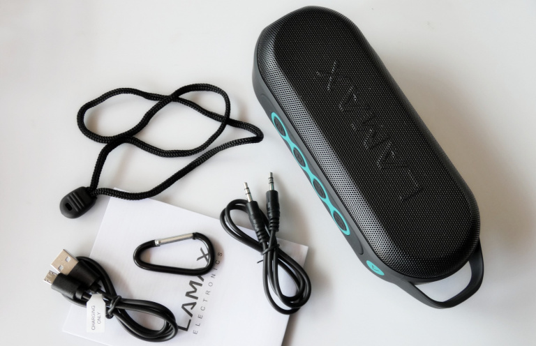 Lamax Street 2 Bluetooth speaker