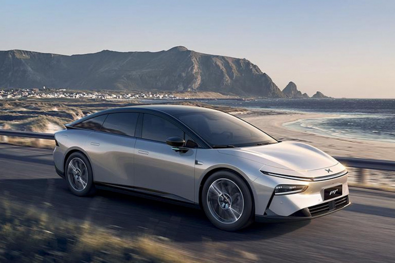 Xpeng P7+ családi elektromos autó, akár 700 km hatótáv felett