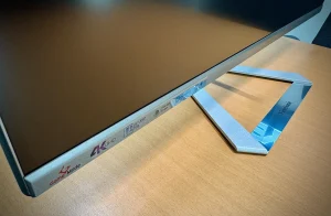 ViewSonic VX3276 gyönyörű kialakítással